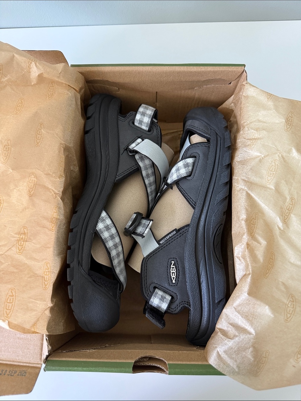 Keen Zerraport ll - Black Gingham US W 8.5 - Picture 12 of 12